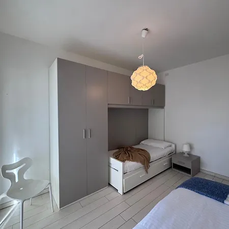 Casa Helios By Ca-sa Check