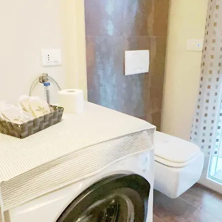 Casa Helios By Ca-sa Check 基奥贾